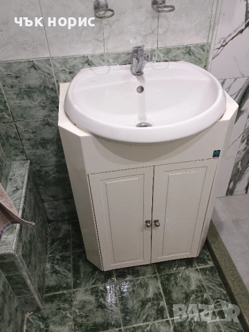 пвц шкаф долен за баня 60 см горен мдф на 60