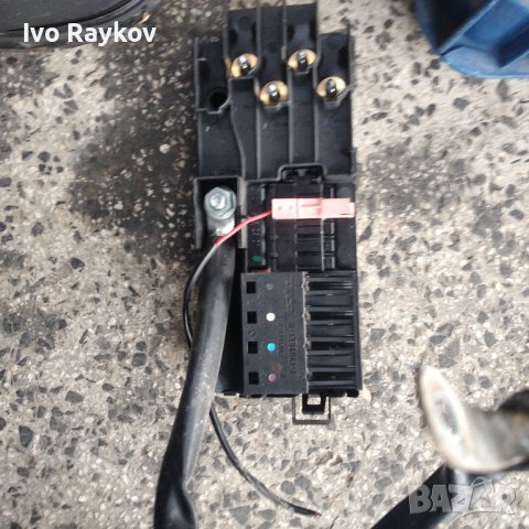 Бушониера за Мерцедес W211 ,2115450301, снимка 3 - Части - 43534548