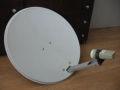 Продавам сателитна антена офсет 66х60 см, конвертор и окачване., снимка 1