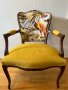 Двойка антикварни кресла ТРОПИКАНА в стил Луи XV, обновени с жизнерадостни папагали, снимка 2