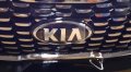 Продавам ляв и десен фар и средната решетка за Kia Sorento 2018г. , снимка 2