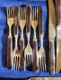 вилици, ножове, лъжици / руски к-т за хранене, 18 броя,  солидни прибори, СССР, черни дръжки, снимка 2