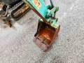 Багер Kobelco НОВ ВНОС 2.5 ТОНА, Кабина, Джойстици, снимка 8