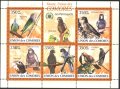 Чисти марки в малък лист Фауна Птици Папагали 2009 от Коморски острови