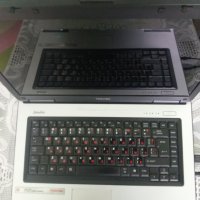 Лаптоп TOSHIBA, снимка 2 - Лаптопи за дома - 33208290