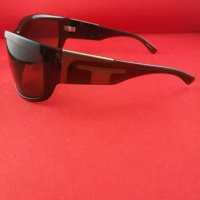 Слънчеви очила CAROLINA HERRERA CH201 , снимка 3 - Слънчеви и диоптрични очила - 27852252