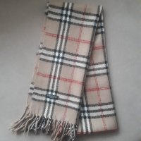 Burberry шал- като нов, снимка 3 - Шалове - 35380428