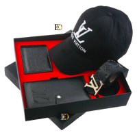 🔝Louis Vuitton модерни мъжки подаръчни комплекти / два модела🔝, снимка 2 - Шапки - 43505806