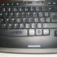 Клавиатура Grundig, снимка 3 - Клавиатури и мишки - 34995957