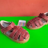 Английски детски сандали естествена кожа-CHIPMUNKS 2 Цвята, снимка 2 - Детски сандали и чехли - 28299072