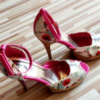 РАЗПРОДАЖБА-Уникални обувки , снимка 3 - Дамски обувки на ток - 32760280