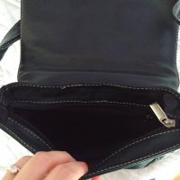 Дамска чанта за през рамо естествена кожа, снимка 3 - Чанти - 28474271