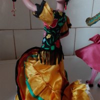 Танцуващи кукли., снимка 5 - Други ценни предмети - 37546051