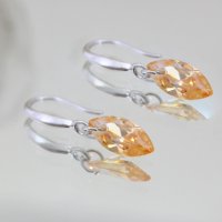 Сребърни обеци *Остра капка* с  кристали Swarovski, снимка 7 - Обеци - 32628883