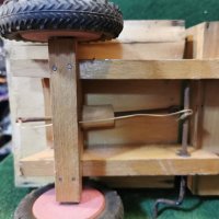 Дървен модел Unimog 1/16, снимка 12 - Антикварни и старинни предмети - 43016923