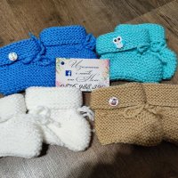 Ръчно плетени бебешки буйки терличета чорапки , снимка 3 - Бебешки чорапи - 39760788