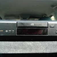 SONY COMPACT DISC PLAYER CDP-XE210 отличен външен вид, снимка 2 - Аудиосистеми - 26827775