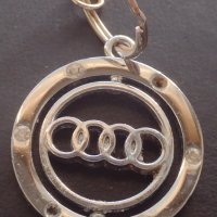 Рекламен ключодържател АУДИ метален с кристали за ценители на марката 74191, снимка 3 - Колекции - 43499714