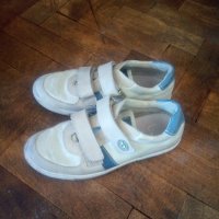 Обувки 33 номер, снимка 1 - Детски обувки - 32850776