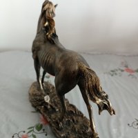 статуетка кон, снимка 4 - Статуетки - 44012109