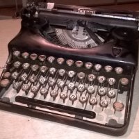 АНТИКА-triumph-ретро колекция-стара пишеща машина, снимка 1 - Колекции - 26226937