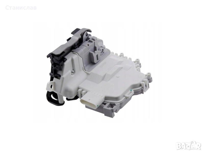 Брава за предна дясна врата за Audi A5 F5, снимка 1