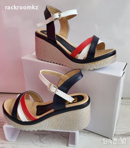 Дамски сандали на платформа ТОМИ, снимка 1