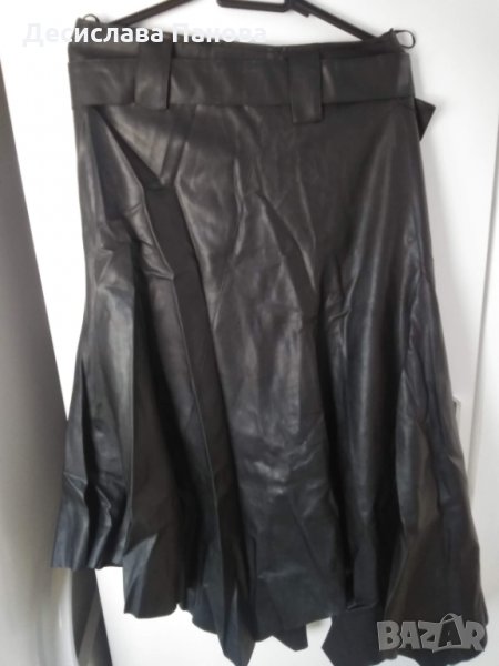 Асиметрична кожена пола, снимка 1