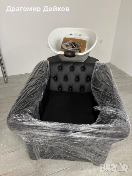 Фризьорска колона, снимка 1