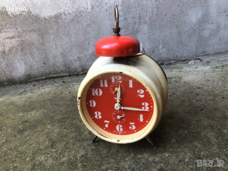 стар часовник-будилник "INSA" MADE IN YUGOSLAVIA, снимка 1