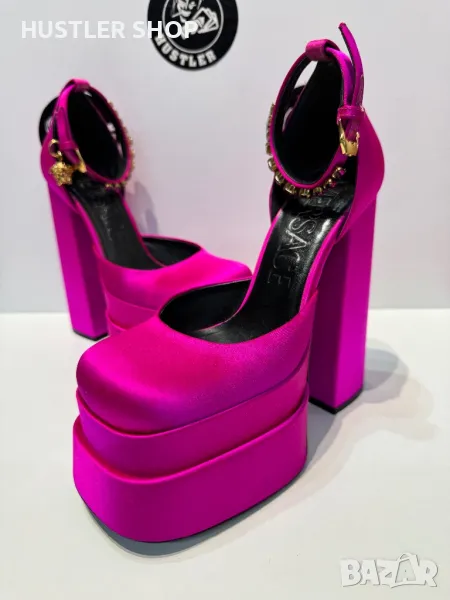 VERSACE Purple Satin Medusa Block Heel Pumps. Номер 37, снимка 1