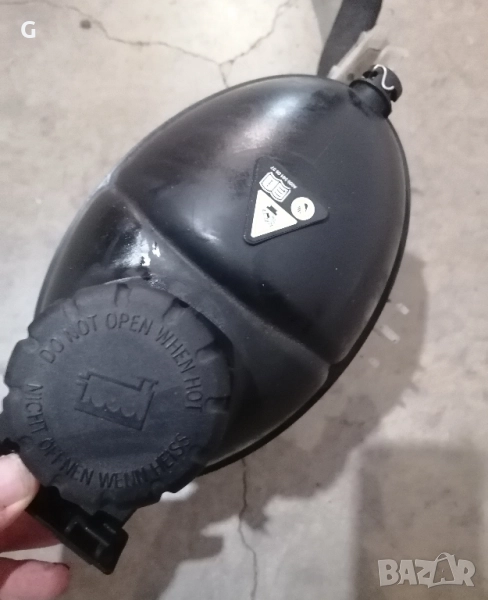 Разширително Казанче Мерцедес W204 C klass , снимка 1