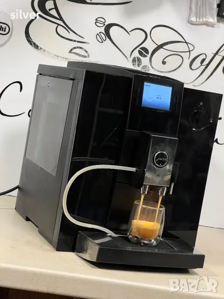 Кафемашина кафе автомат jura F9 с гаранция, снимка 1