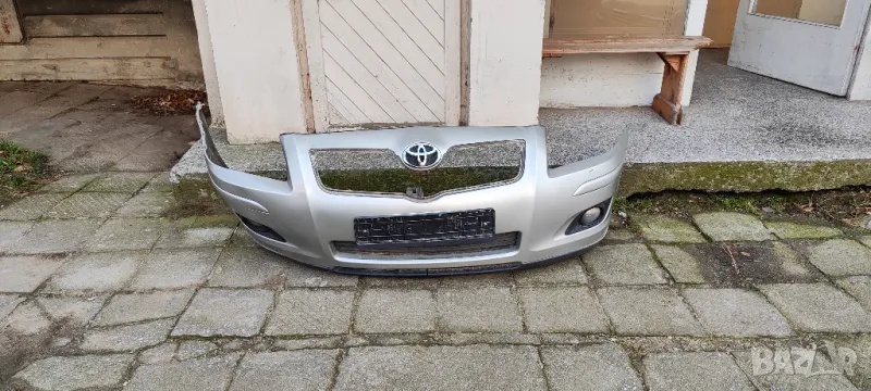 Тойота авенсис - предна броня фейслифт, снимка 1