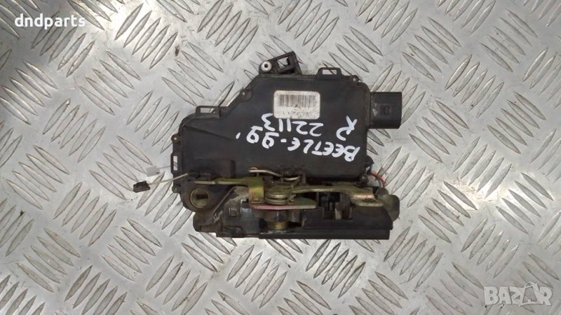 Брава врата VW Beetle 1999г.(предна дясна), снимка 1