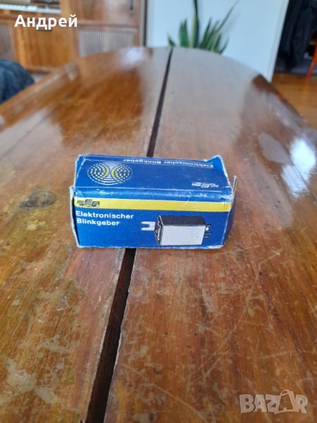 Старо автомобилно реле Ruhla, снимка 1