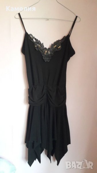 Рокля с красиво деколте, M-размер , снимка 1