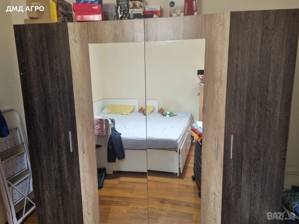 Гардероб двукрилен, снимка 1