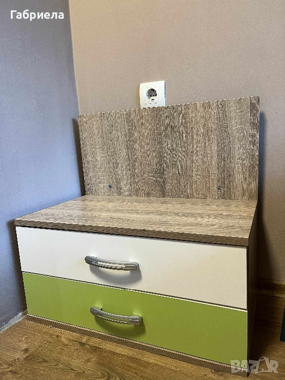 Продавам детски шкаф с чекмеджета, снимка 1
