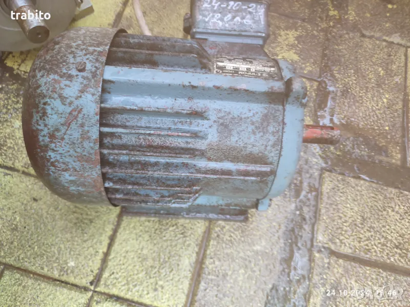 Електромотор трифазен 24-10-24, снимка 1