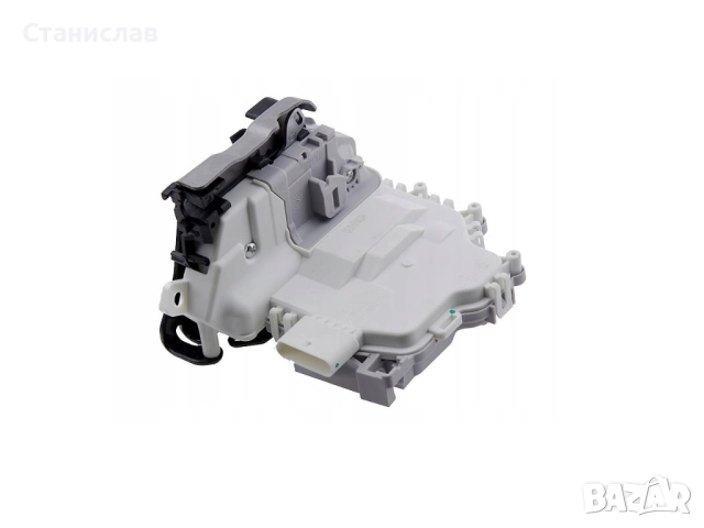 Брава за предна дясна врата за Audi A5 F5