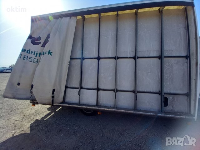 Специализирана каросерия за транспорт на стъкла с размер 2,60 на 4,50 м