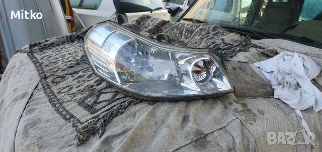 Фар Suzuki SX4 2008г. Счупен, снимка 1