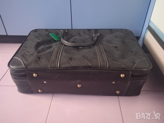 Голям и стабилен КУФАР за багаж, снимка 11 - Куфари - 43079324