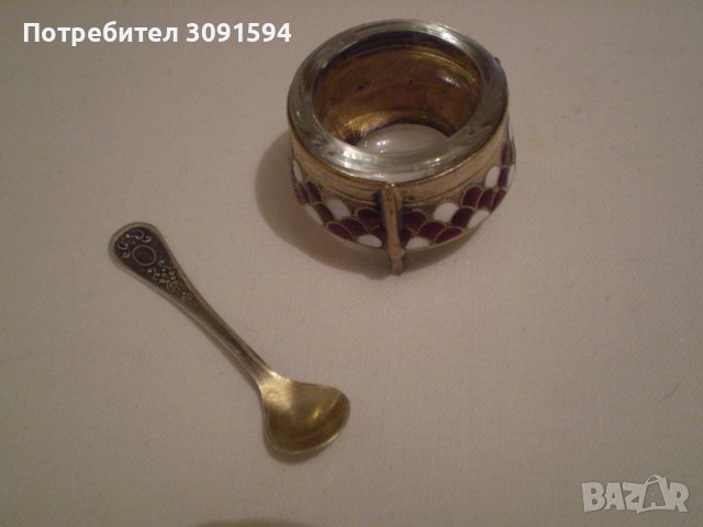 Стар Руски горчичник съд за хайвер емайл позлата със мелхио , снимка 5 - Антикварни и старинни предмети - 37850414