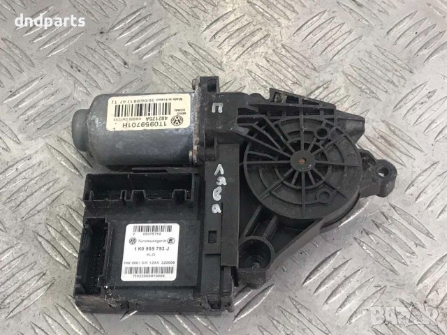 Моторче стъкло Skoda Octavia,2008г.(предно ляво)