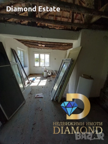 Едноетажна къща в село Боздуганово, общ. Раднево, снимка 7 - Къщи - 52086349