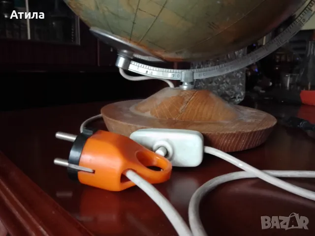 глобус нощна лампа 45 см немски, снимка 10 - Настолни лампи - 47910645