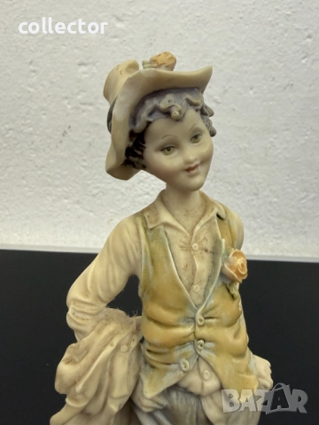 Порцеланова фигура на момче от Джузепе Армани. №7732, снимка 9 - Колекции - 52802374