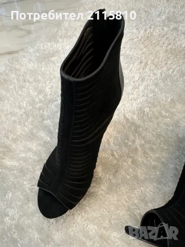 Летни боти  guess, снимка 2 - Дамски ботуши - 47406865